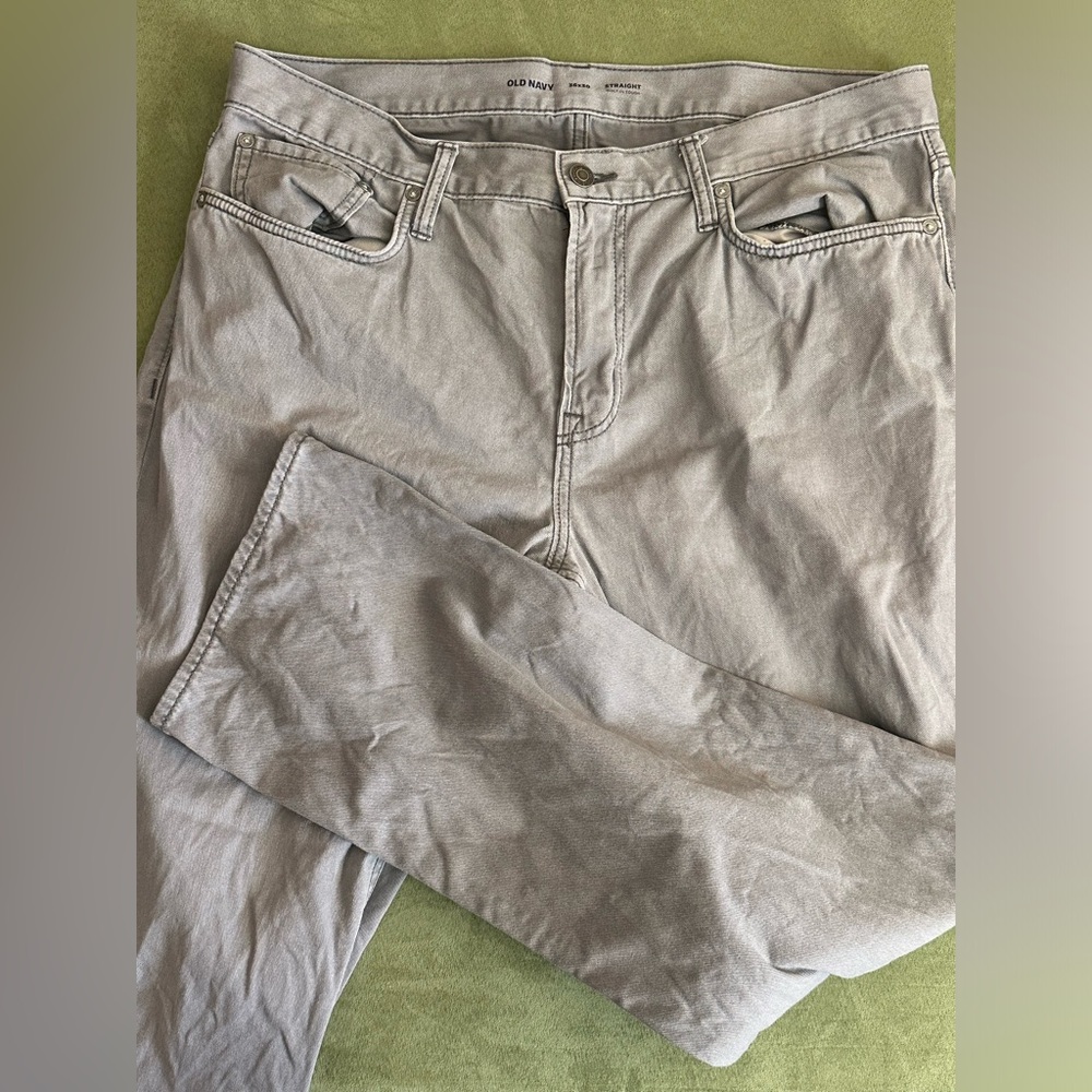 Old Navy Men’s Straight Jeans